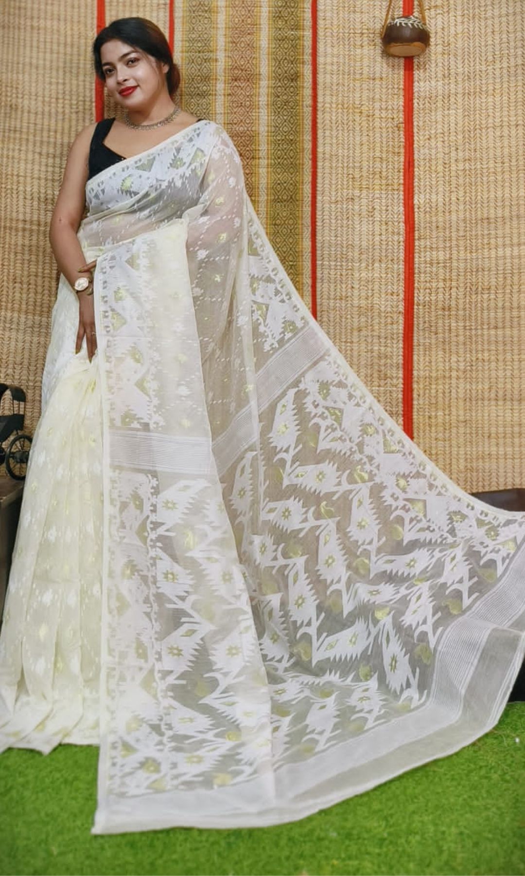 Cotton Jamdani saree : - Sayanti Ghosh Designer Studio | Facebook